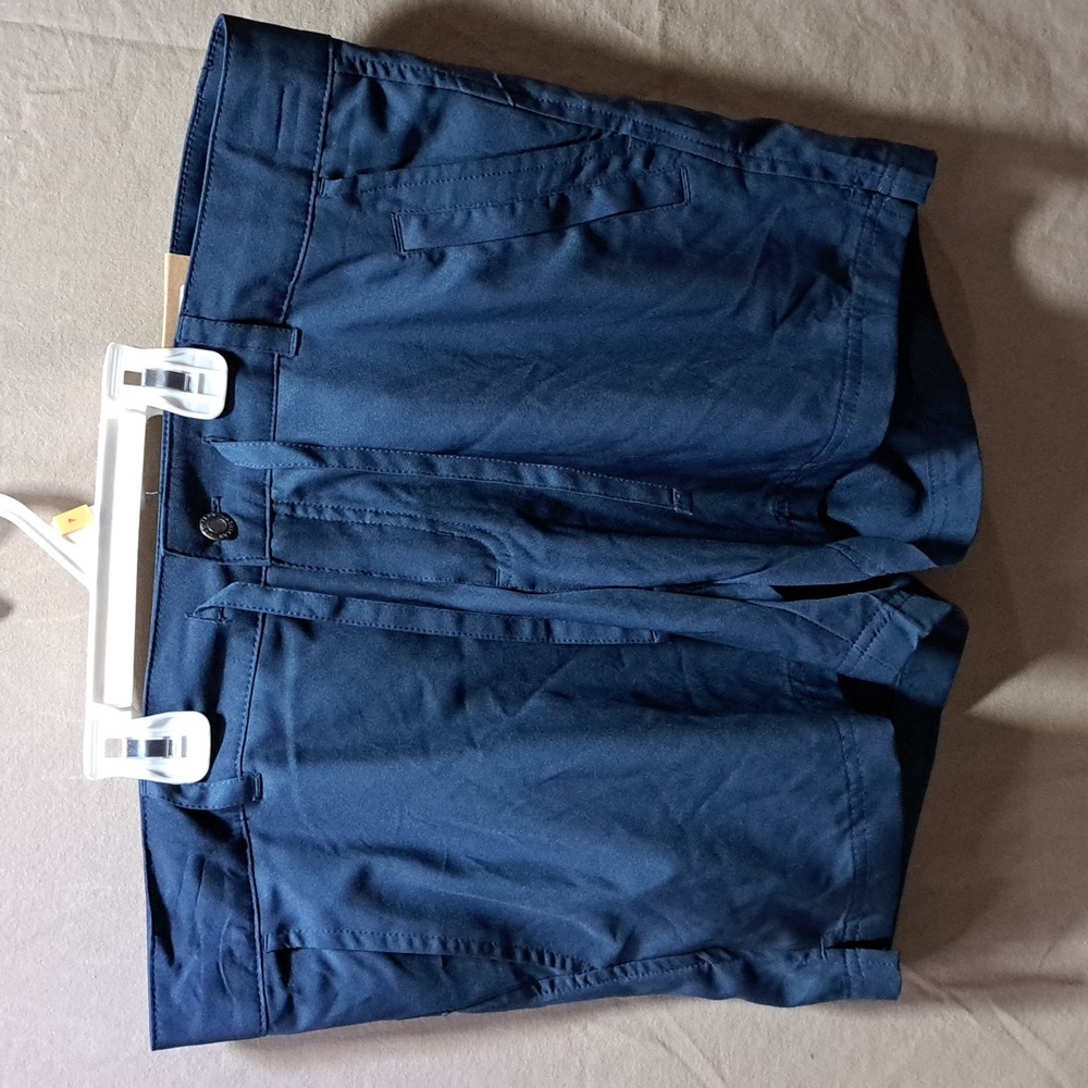 Woman's NWT shorts